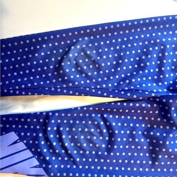 Kids Nike Violet and Purple Tracksuit Set - Picture 7 of 7